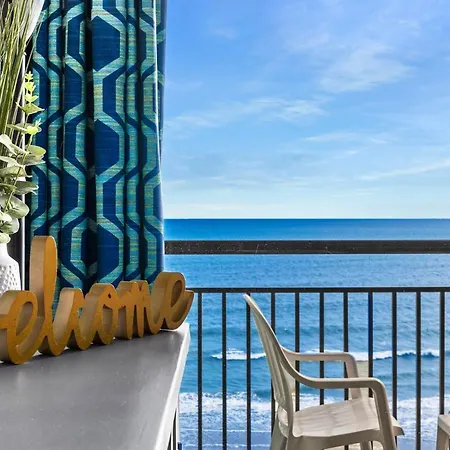 Beautiful Direct Ocean Front North Myrtle Condo